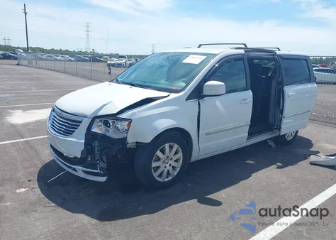 2016 Chrysler Town & Country Touring из США, поврежденный, VIN 2C4RC1BG2GR286741